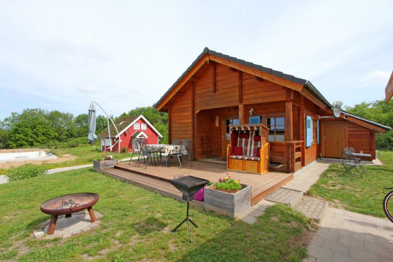 Groß Nemerow Ferienhaus Tollenseheim See 6162 المظهر الخارجي الصورة